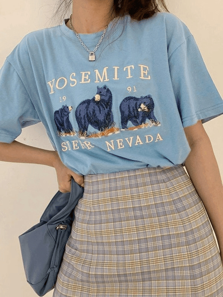 Vintage Bear Graphic Tee - Y2K Aesthetic Shirt with Coquette Style and Grunge Vibes