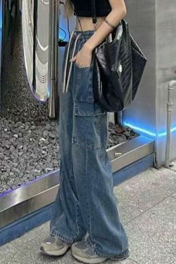 Vintage Cargo Jeans with Seam Detail: Y2K Fashion Aesthetic for Women