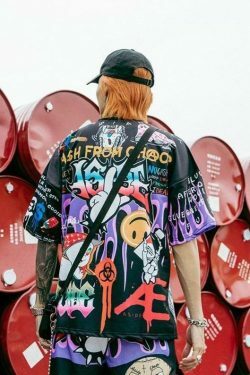 Vintage Cartoon Graffiti T-Shirt for Women - Y2K Fashion with Coquette and Grunge Aesthetic Touch