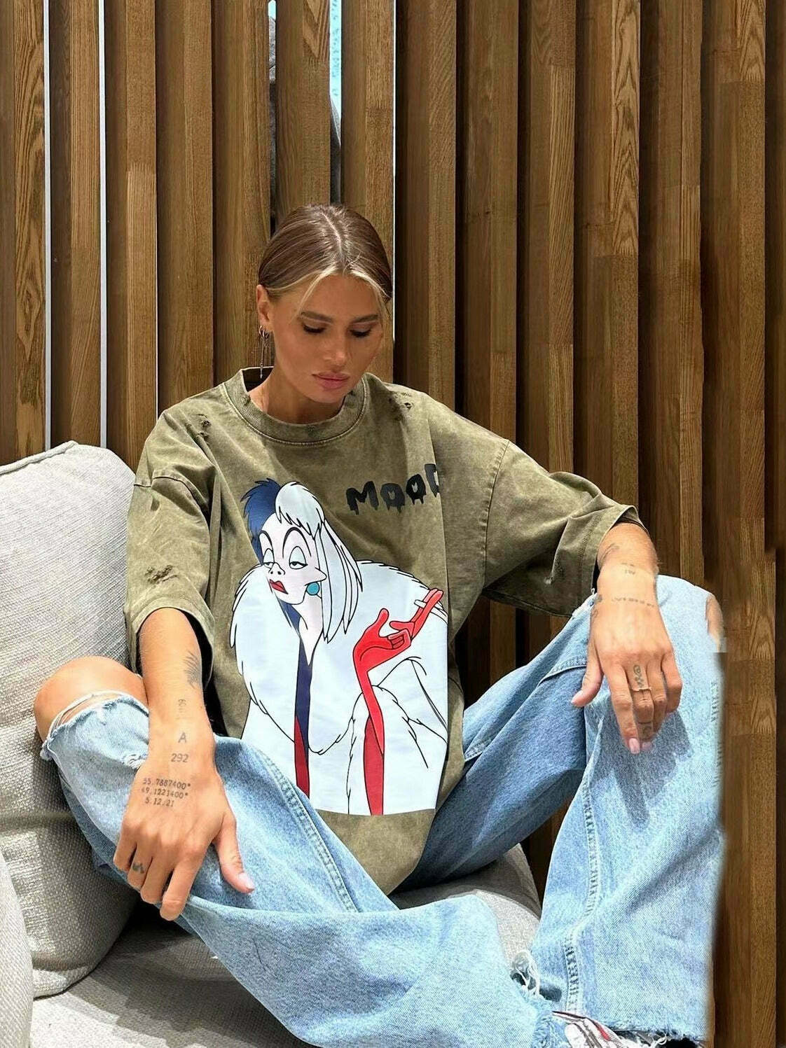 Vintage Cartoon Print T-Shirt: Y2K Fashion with Coquette & Grunge Aesthetics