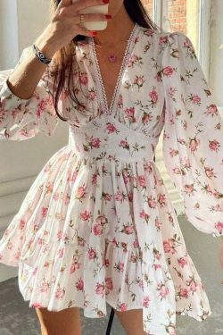 Vintage Correa Floral Lace Dress - Y2K Fashion Aesthetic for Women - Coquette Style Outfit