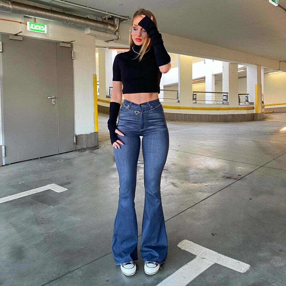 Vintage Flared Pants: Y2K Fashion Statement with Coquette Aesthetic & Grunge Style