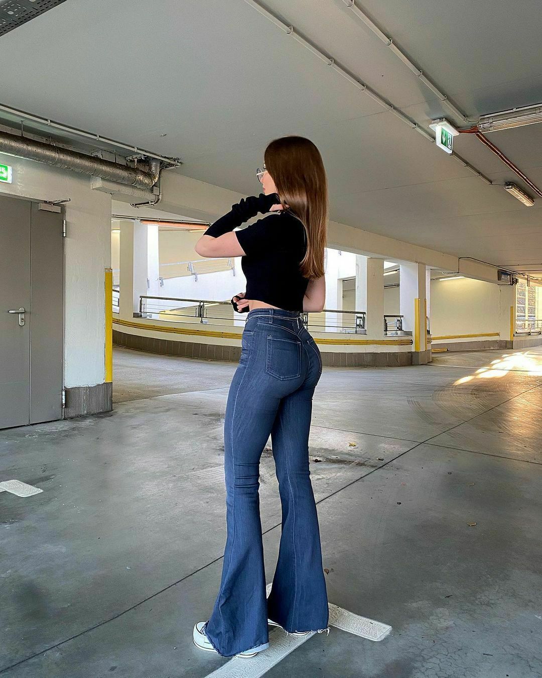 Vintage Flared Pants: Y2K Fashion Statement with Coquette Aesthetic & Grunge Style