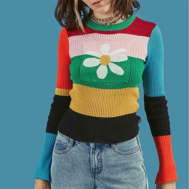 Vintage Flower Knitted Sweater - Y2K Aesthetic Coquette Style - Grunge Fashion Statement Piece