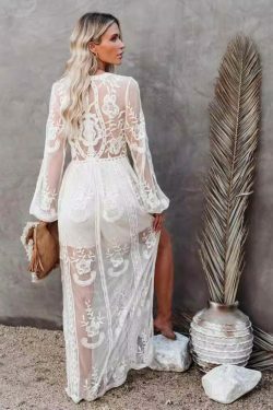 Vintage Lace V-Neck Dress: Y2K Aesthetic with Coquette & Grunge Vib