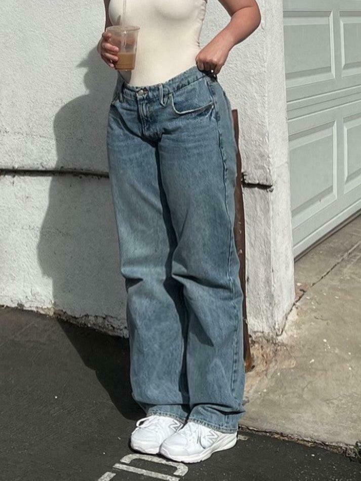 Vintage Mid Wash Boyfriend Jeans: Y2K Fashion Staple for Women's Grunge and Coquette Aesthetic