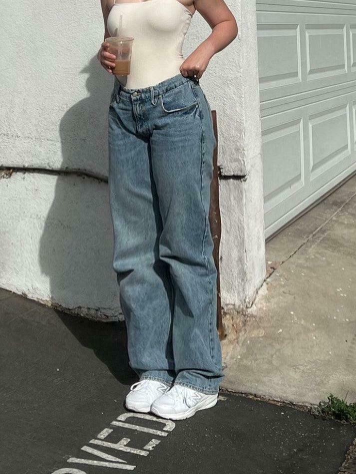 Vintage Mid Wash Boyfriend Jeans: Y2K Fashion Staple for Women's Grunge and Coquette Aesthetic