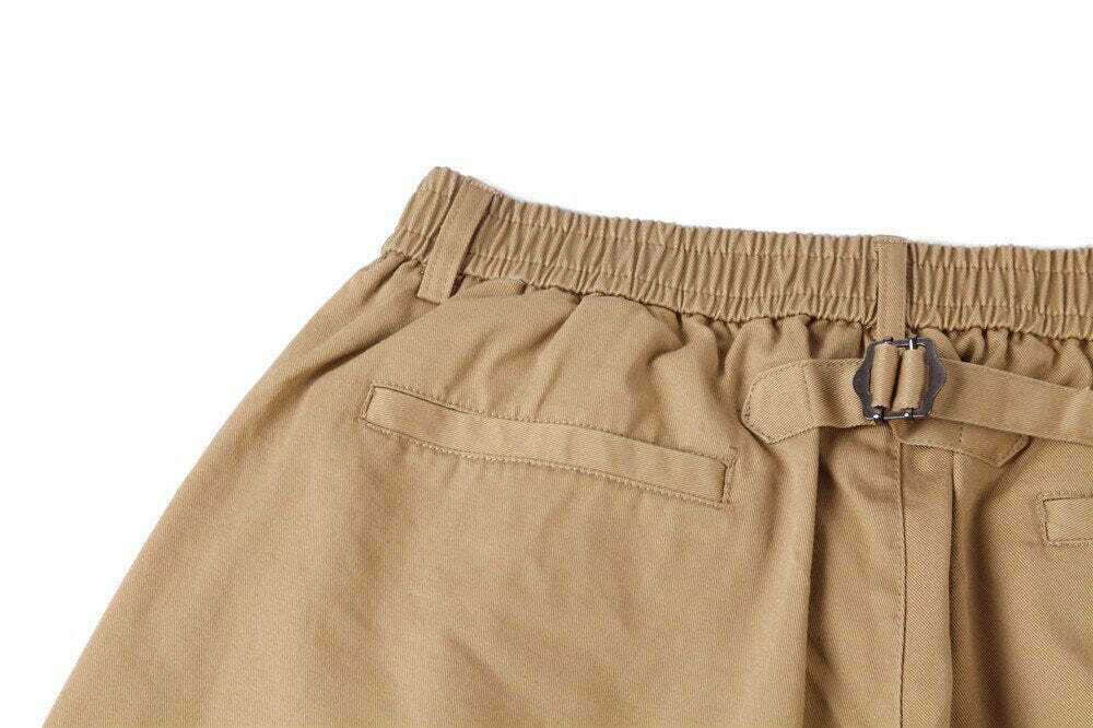 Vintage Pleated Skater Shorts: Y2K Fashion with Coquette Aesthetic & Grunge Vibes