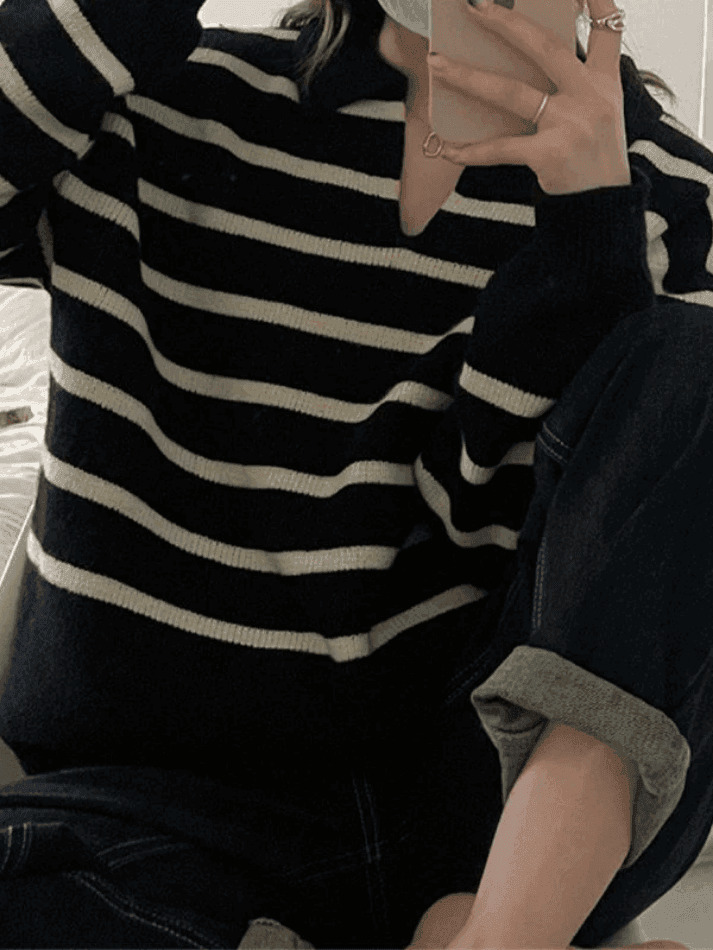 Vintage Striped Pullover Sweater for Y2K Fashion Enthusiasts with Coquette and Grunge Aesthetic