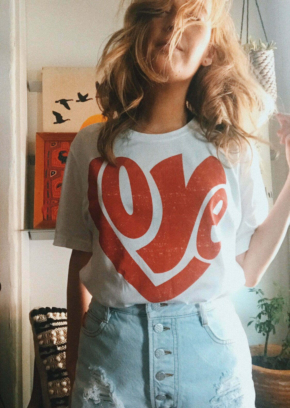 Vintage Tee with Y2K Aesthetic: Coquette & Grunge Style, Cute Tops, Cargo Skirt, Old Money Vibes