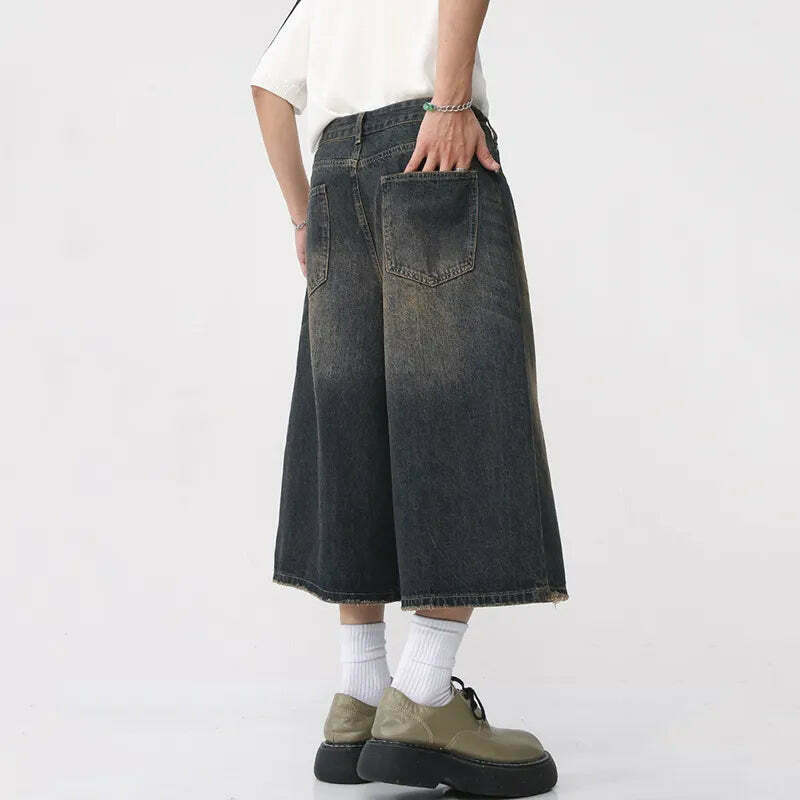 Vintage Washed Baggy Denim Shorts for a Nostalgic Y2K Aesthetic