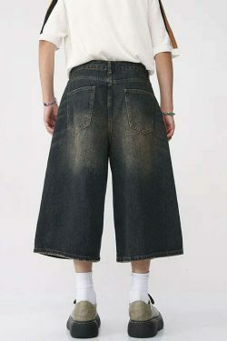 Vintage Washed Baggy Denim Shorts for a Nostalgic Y2K Aesthetic
