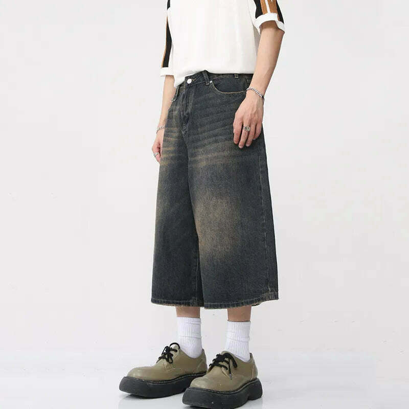 Vintage Washed Baggy Denim Shorts for a Nostalgic Y2K Aesthetic