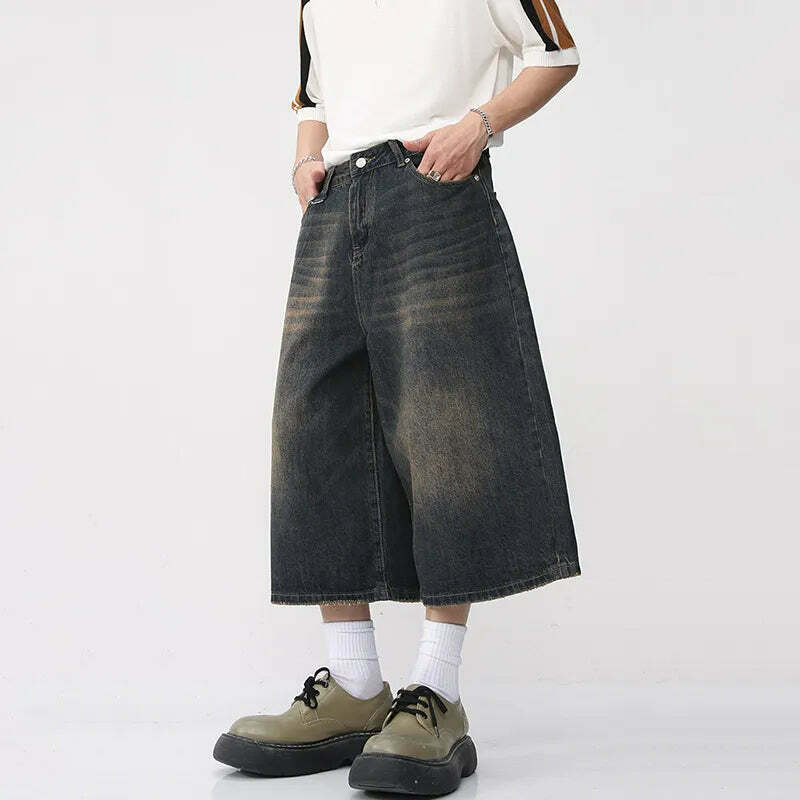 Vintage Washed Baggy Denim Shorts for a Nostalgic Y2K Aesthetic