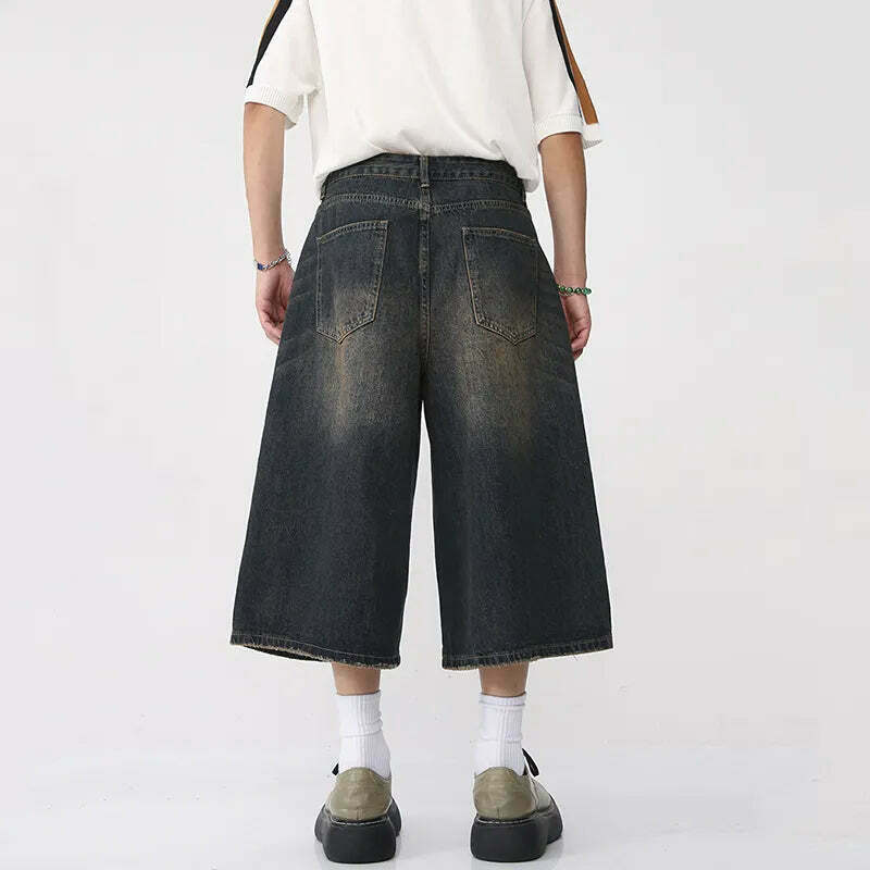 Vintage Washed Baggy Denim Shorts for a Nostalgic Y2K Aesthetic