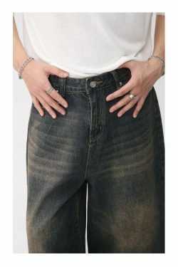 Vintage Washed Baggy Denim Shorts for a Nostalgic Y2K Aesthetic