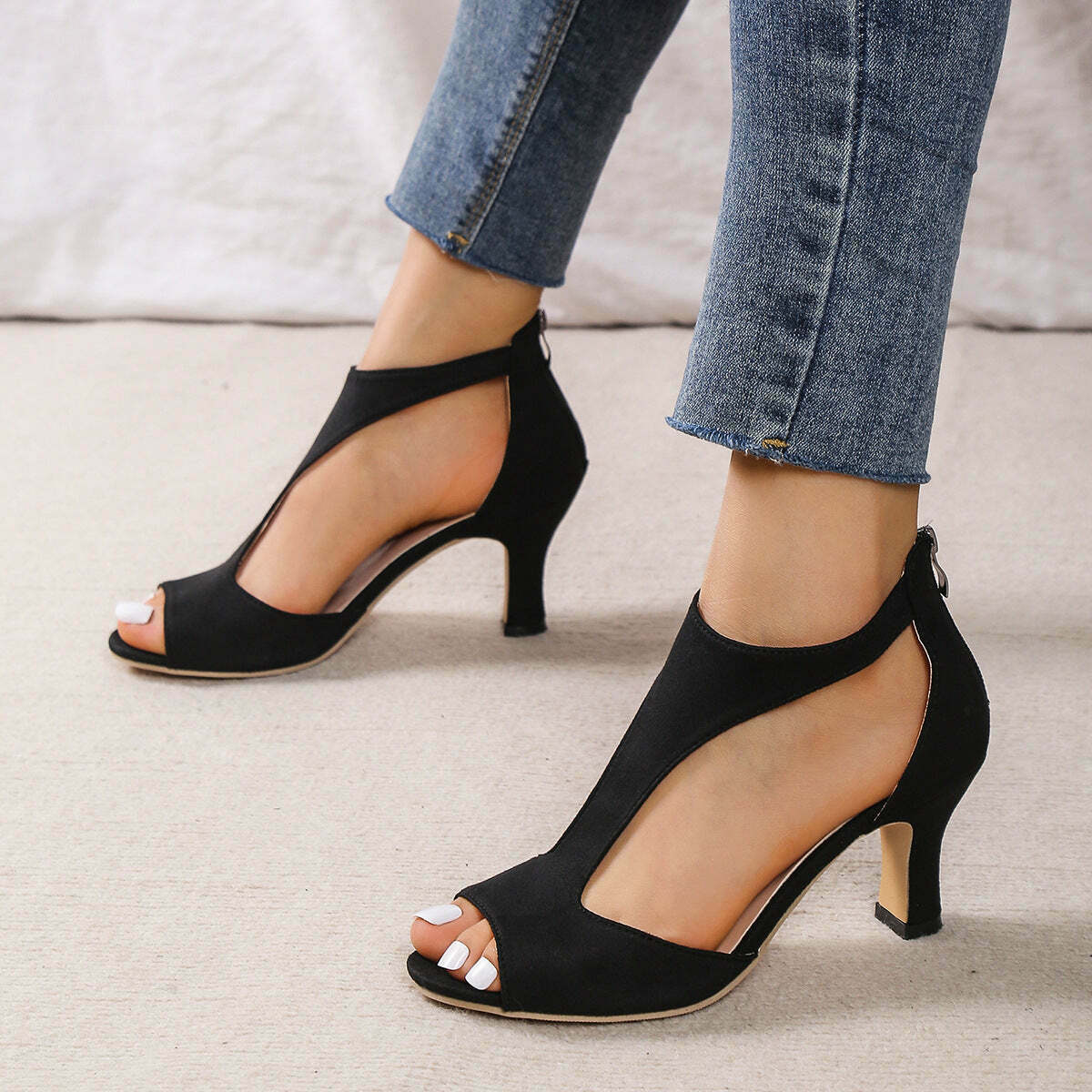 Y2K Aesthetic Back Zipper Heel Fish Mouth Shoes - Retro-cool Footwear for Your Unique Style