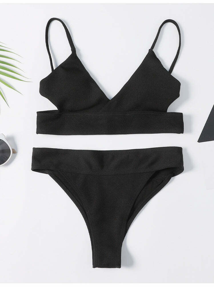 Y2K Aesthetic Black Padded Bikini Set: Coquette Style Thong Bottoms & Cute Tops for Women