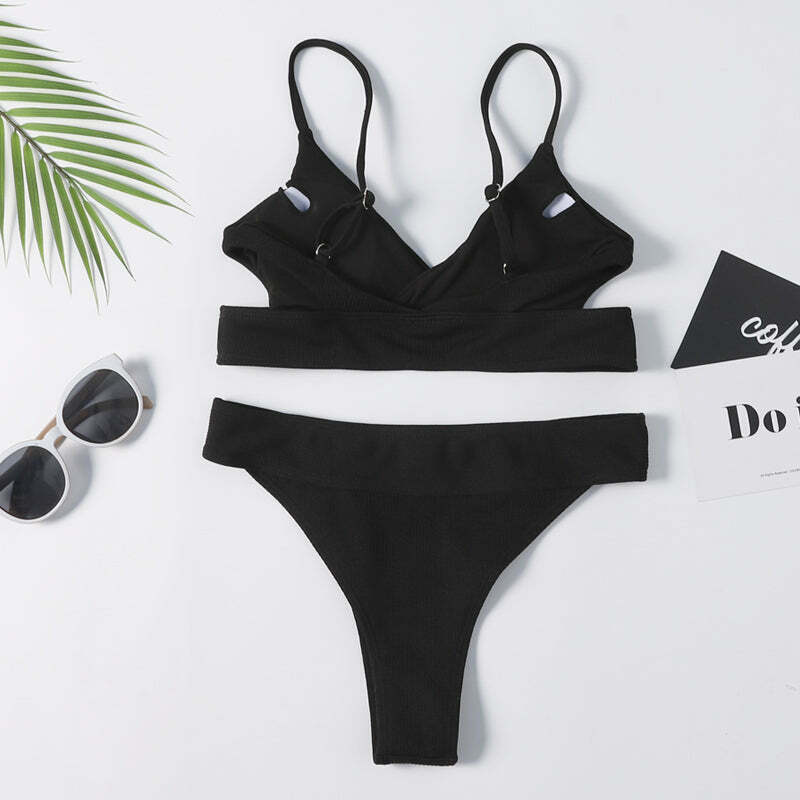 Y2K Aesthetic Black Padded Bikini Set: Coquette Style Thong Bottoms & Cute Tops for Women