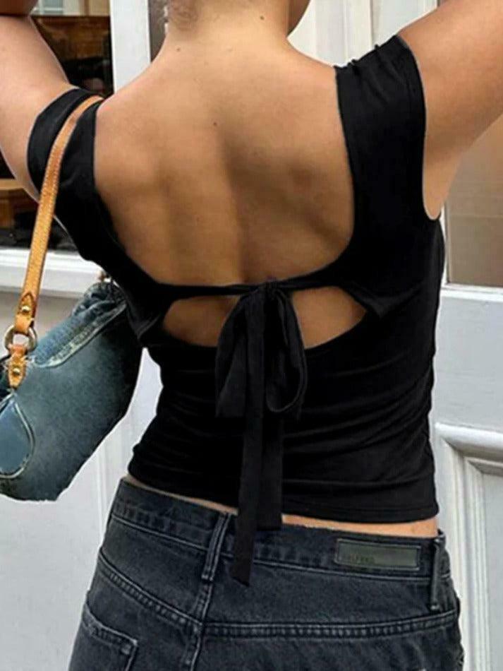 Y2K Aesthetic Black Tank Top: Coquette Grunge Fashion & Cute Tops