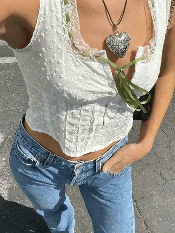 Y2K Aesthetic Broderie Lace White Cropped Tank Top for Women - Coquette & Grunge Style