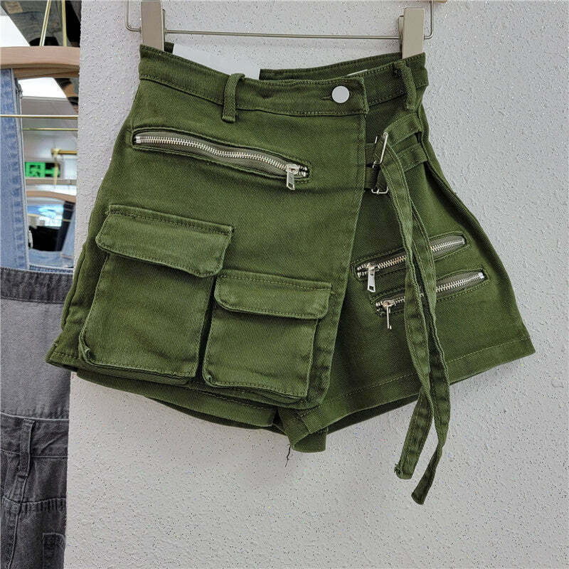 Y2K Aesthetic Cargo Skirt: Coquette Grunge with Pastel Goth & Old Money Elegance