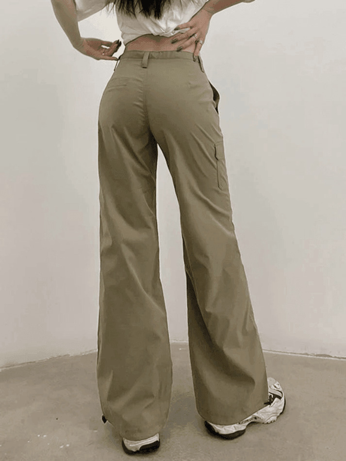 Y2K Aesthetic Cargo Skirt: Coquette Grunge with Pastel Goth & Old Money Elegance