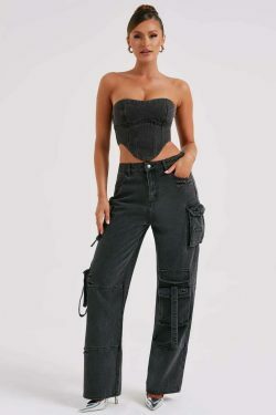 Y2K Aesthetic Cargo Skirt: Coquette Grunge with Pastel Goth Vibes - Multi-Pocket Denim