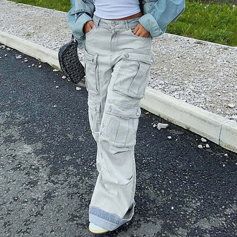 Y2K Aesthetic Cargo Skirt: Coquette Grunge with Pastel Goth Vibes