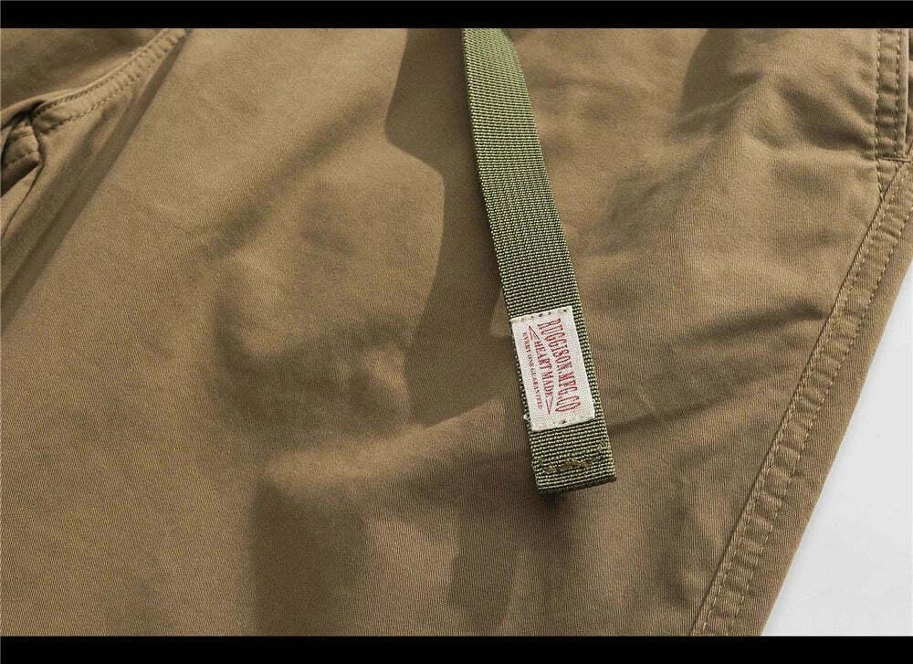 Y2K Aesthetic Cargo Skirt: Coquette Grunge with Pastel Goth Vibes