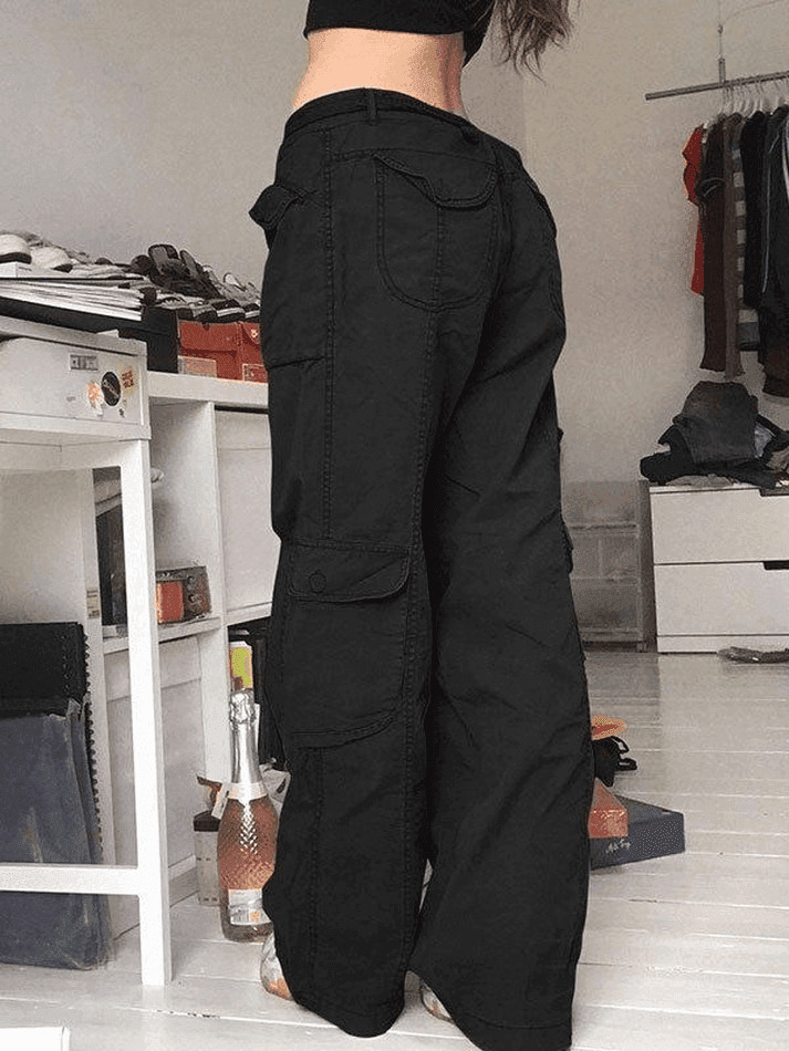 Y2K Aesthetic Cargo Skirt: Coquette Style Grunge Fashion with Pastel Goth Vibes