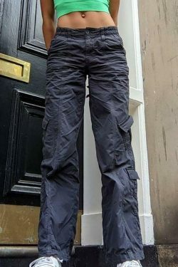 Y2K Aesthetic Cargo Skirt: Coquette Style Grunge Fashion with Pastel Goth Vibes