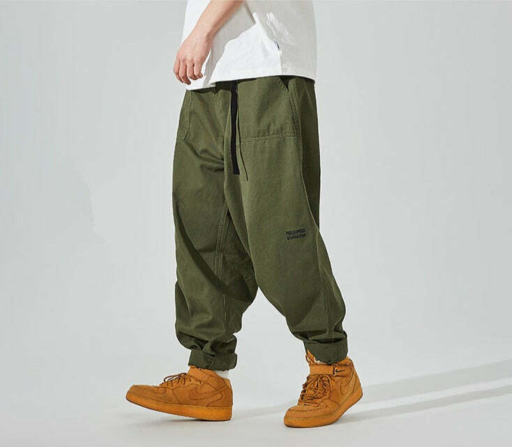 Y2K Aesthetic Cargo Skirt: Coquette Style Grunge Outfit with Loose Fit Skater Pants