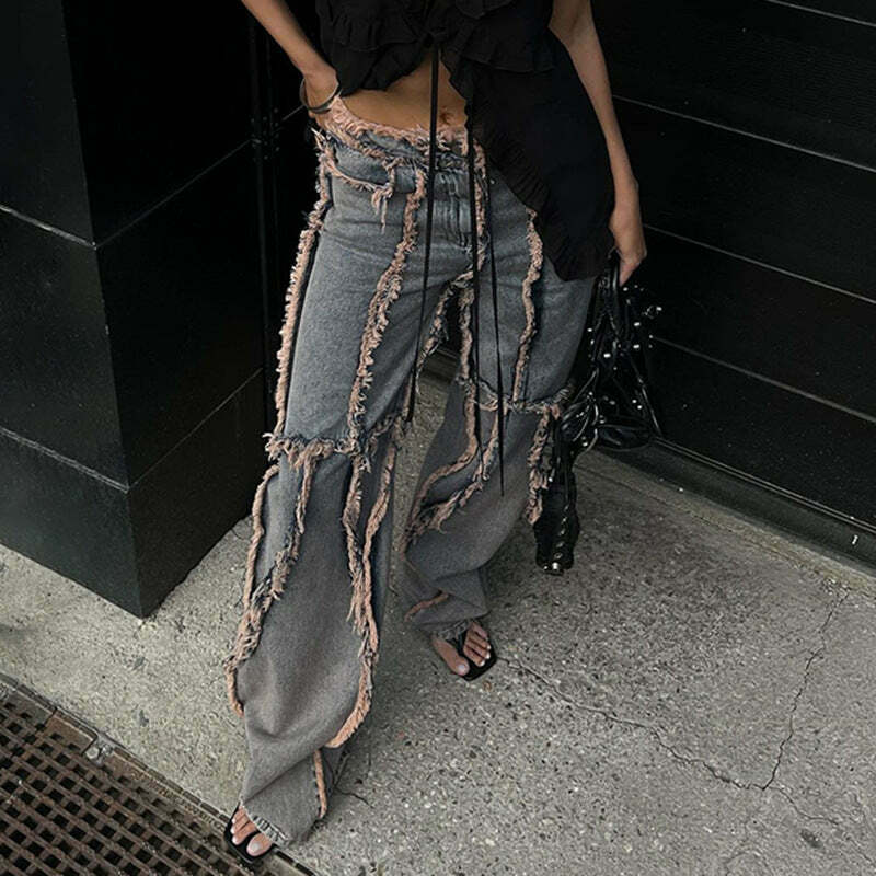 Y2K Aesthetic Cargo Skirt: Coquette Style Grunge Outfit with Raw-Edge Split Jeans