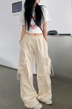 Y2K Aesthetic Cargo Skirt with Coquette Style and Grunge Vibes - Cute Tops and Comfy Hoodie Included