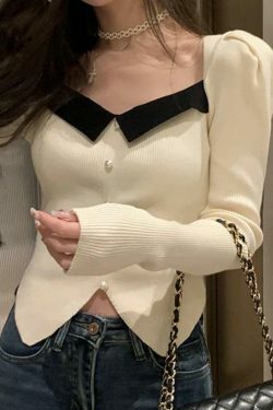 Y2K Aesthetic Contrast Color Splice Pearl Breasted Knit Sweater