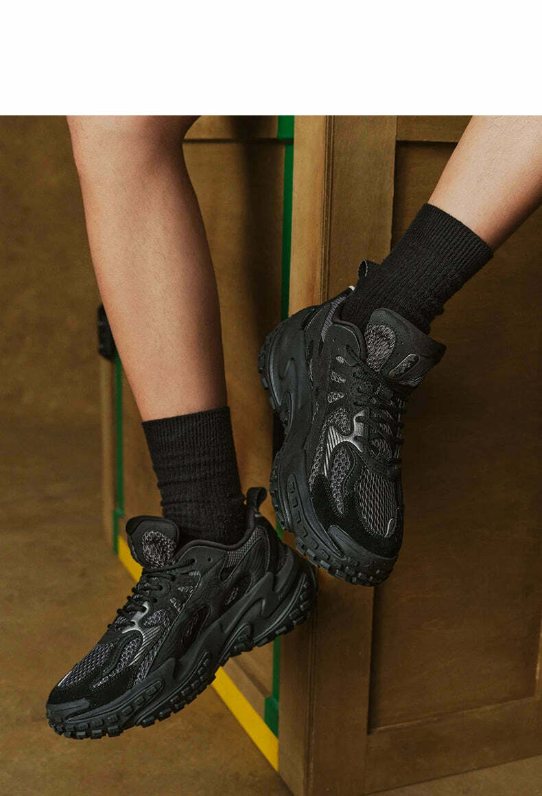Y2K Aesthetic Coquette Style Cargo Skirt with Xtep Chinoiserie Sneakers