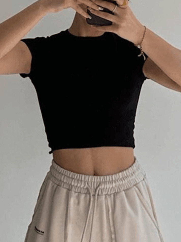 Y2K Aesthetic Coquette Style Cute Crop Top for Women - Grunge Fashion with Pastel Goth Vibes