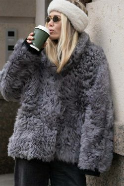 Y2K Aesthetic Coquette Style Loose Buttoned Faux Fur Coat