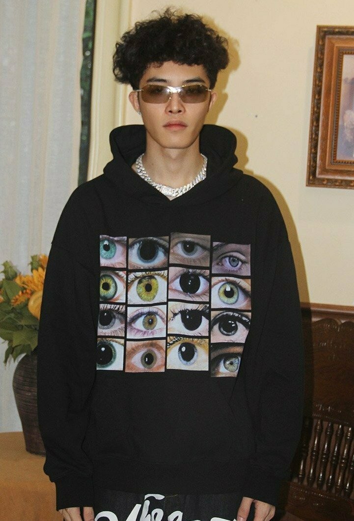 Y2K Aesthetic Eye Graphic Hoodie for Women - Coquette Style Grunge Fashion with Pastel Goth Vibes