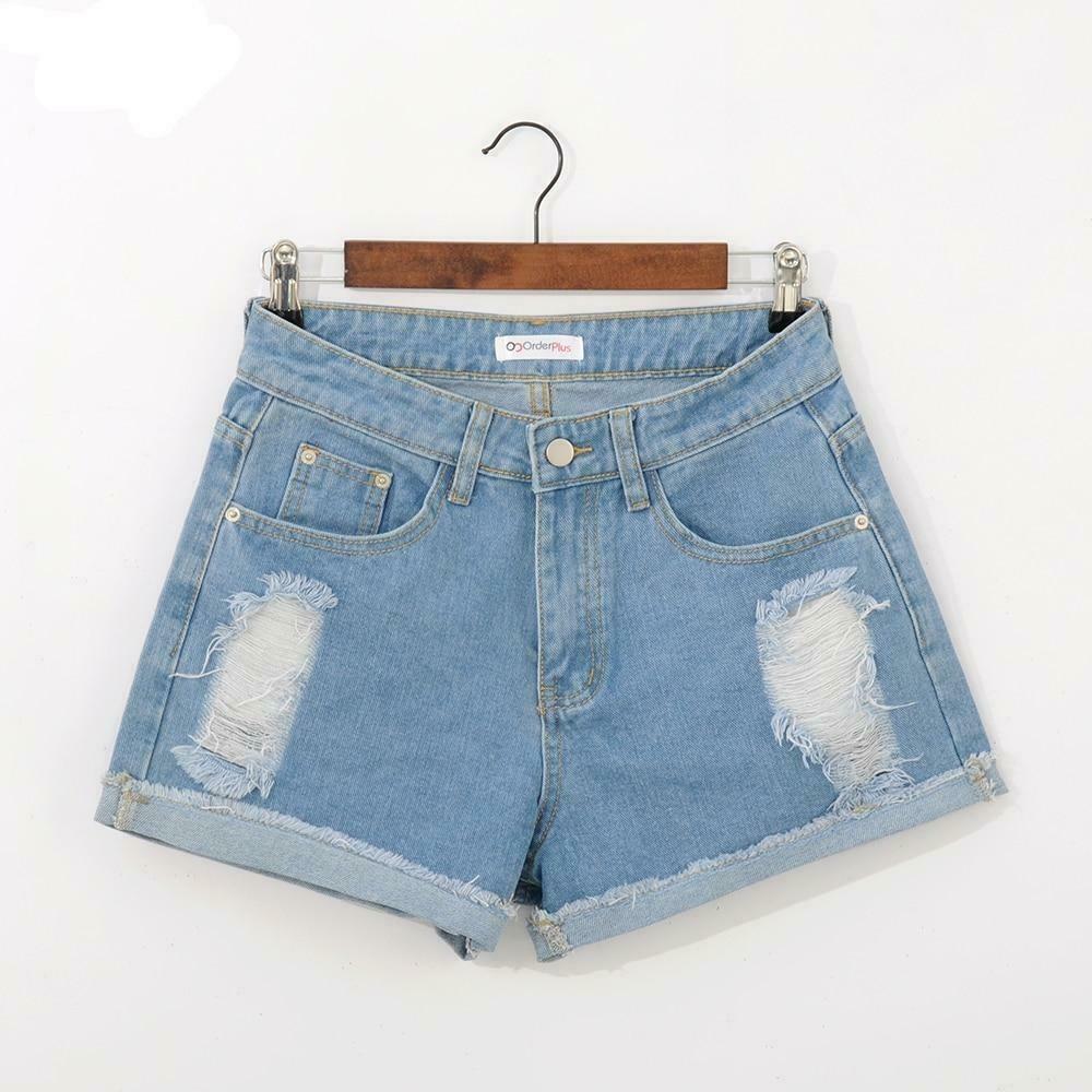 Y2K Aesthetic Fashion: Great Wave Print Shorts - Coquette Grunge Outfits