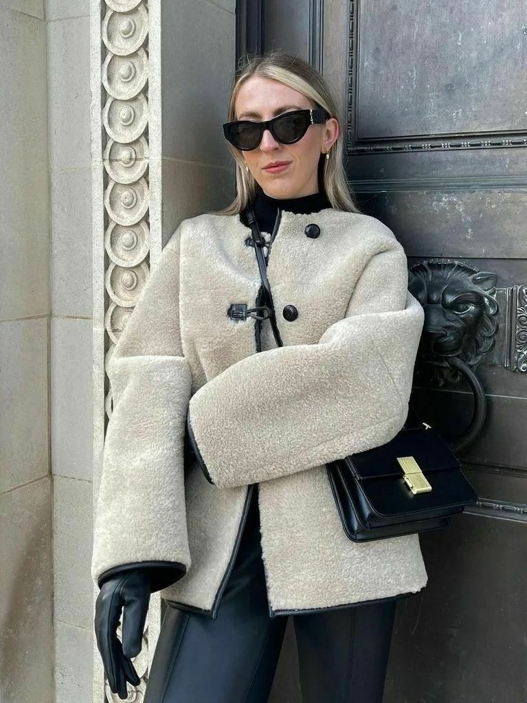 Y2K Aesthetic Faux Fur Coat for Women - Coquette Style Grunge Fashion with Old Money Elegance