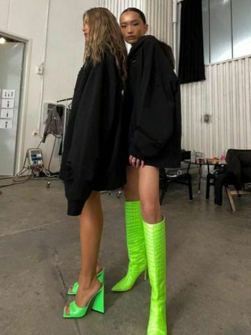 Y2K Aesthetic Grunge Style Black Hoodie for Women - Coquette Fashion with Pastel Goth and Emo Vibes