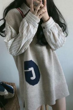 Y2K Aesthetic Knit Beige Vest: Striped Casual Vintage Shirt for Women