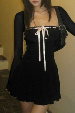 Y2K Aesthetic Long-Sleeve Square Neck Mini Pleated Dress for Women - Coquette Style Grunge Fashion