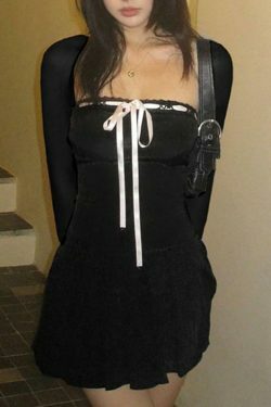 Y2K Aesthetic Long-Sleeve Square Neck Mini Pleated Dress for Women - Coquette Style Grunge Fashion