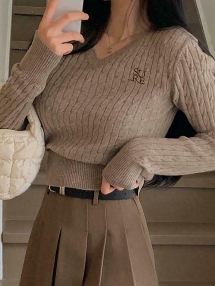 Y2K Aesthetic Long Sleeve V-Neck Cable-Knit Crop Top with Embroidered Lettering