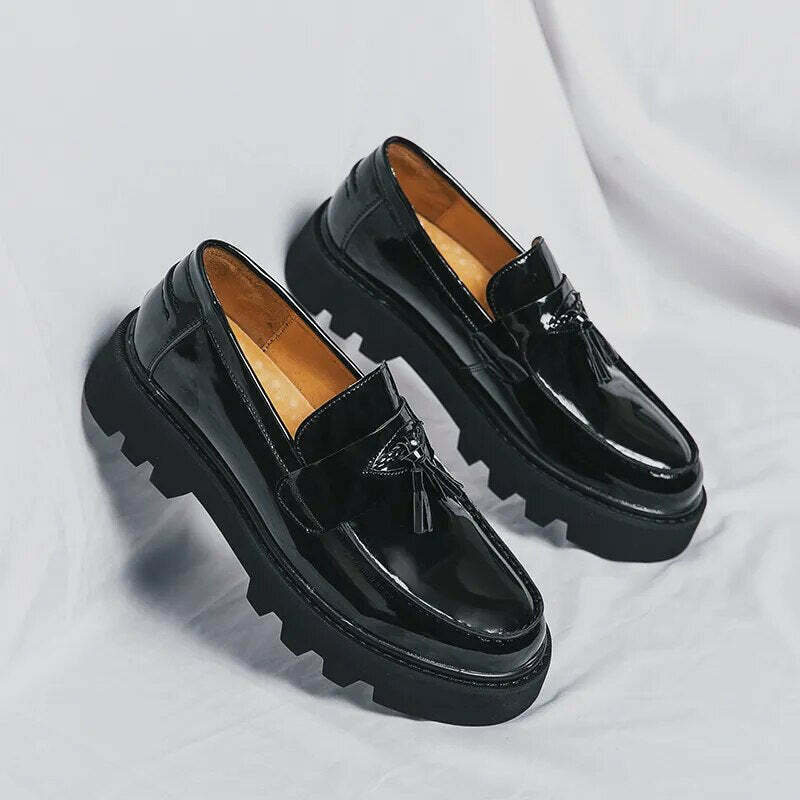 Y2K Aesthetic Patent Tassel Loafers - Coquette Grunge with Old Money E
