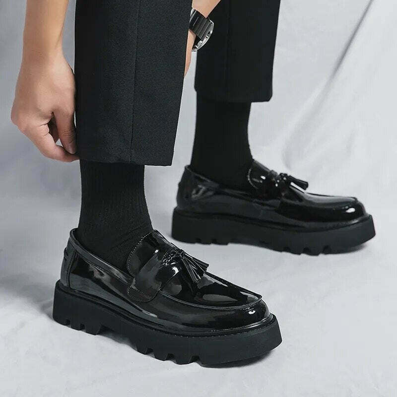 Y2K Aesthetic Patent Tassel Loafers - Coquette Grunge with Old Money E