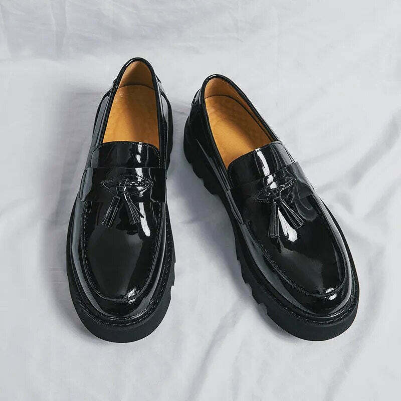 Y2K Aesthetic Patent Tassel Loafers - Coquette Grunge with Old Money E